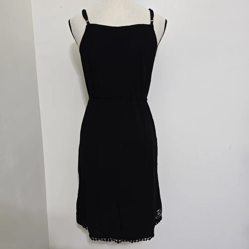 KNOX ROSE size Small Sleeveless Embroidered Tie Waist‎ Button Boho Dress Black